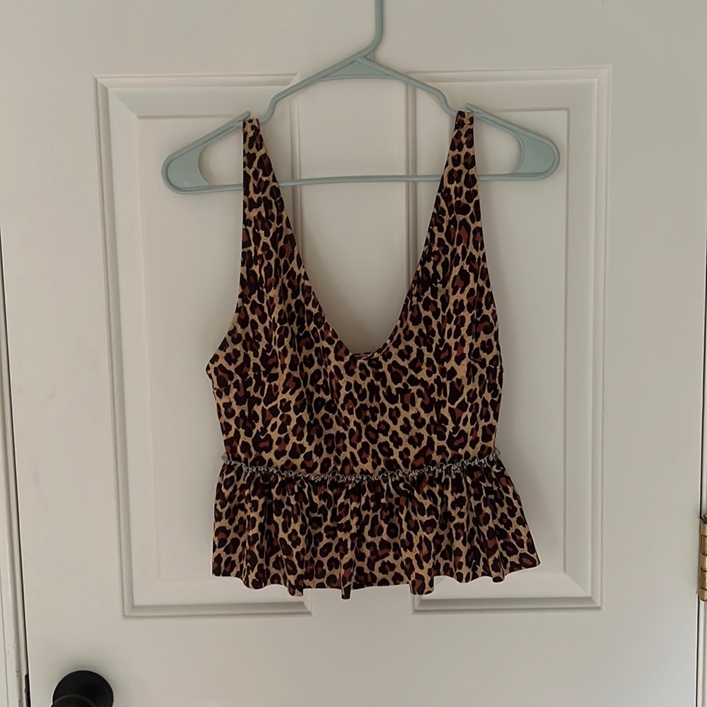 Kortni Jeane, V neck, Peplum, swim top, size M